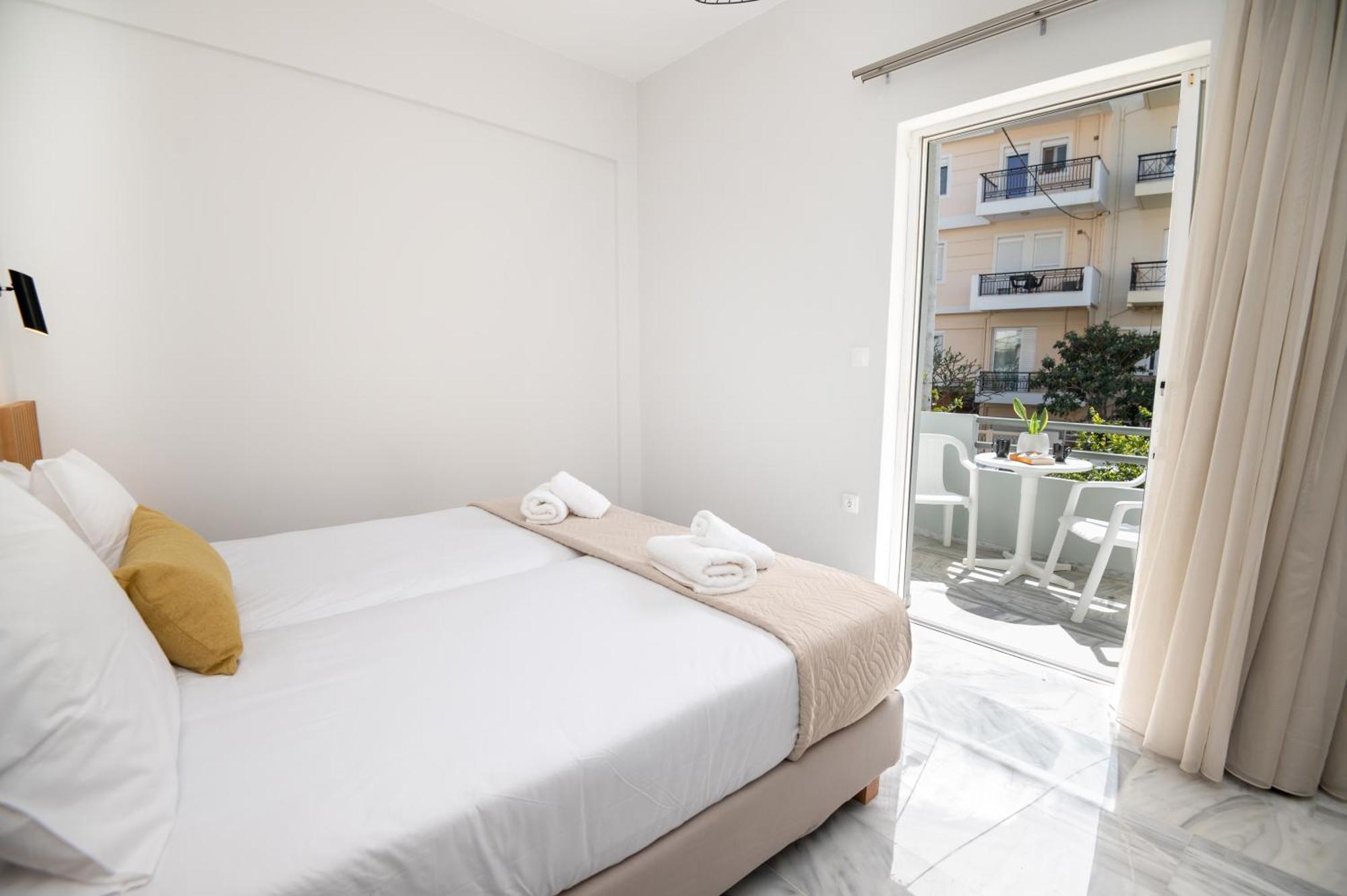 Mardinik Hotel Apartments Rethymno  Bagian luar foto