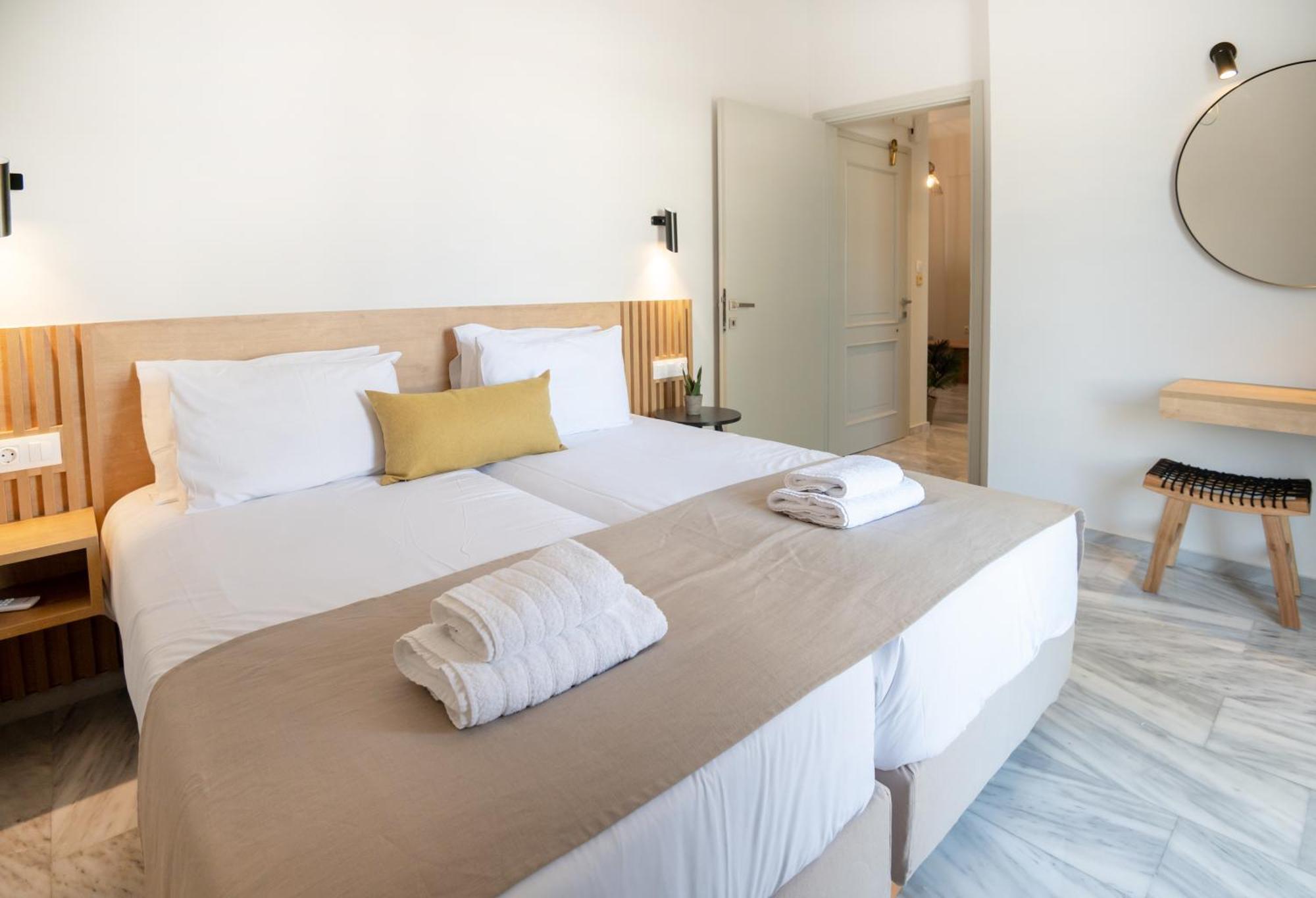 Mardinik Hotel Apartments Rethymno  Bagian luar foto