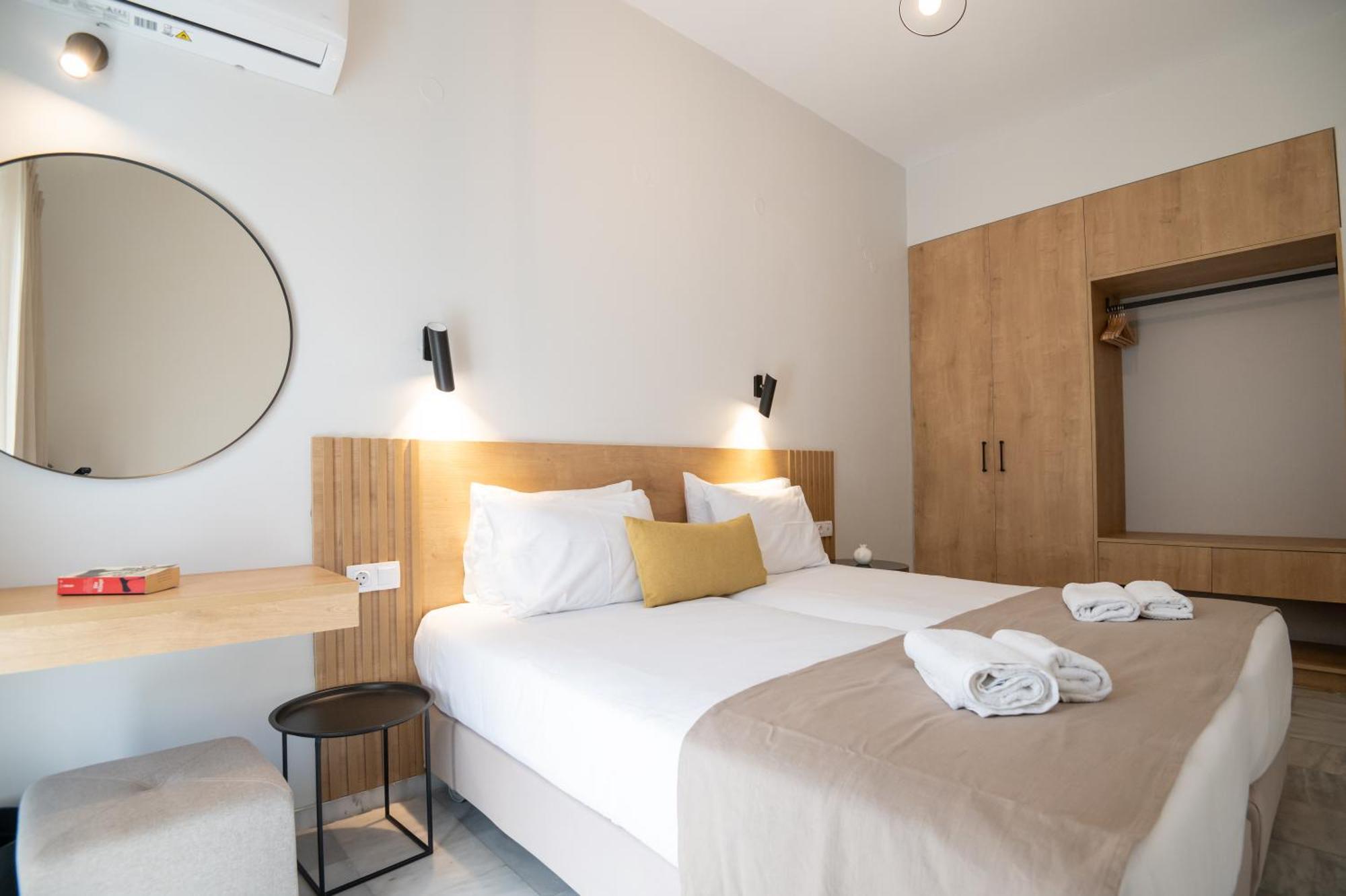 Mardinik Hotel Apartments Rethymno  Bagian luar foto